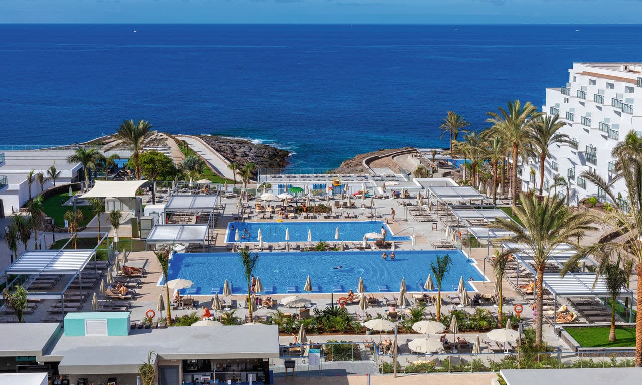 kanaren teneriffa hotel riu buenavista pool und hotelansicht 01